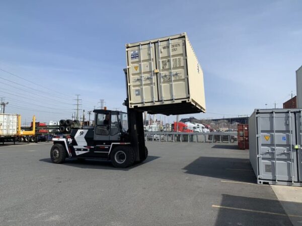 Shipping Container Resellers: Get The Best Rates