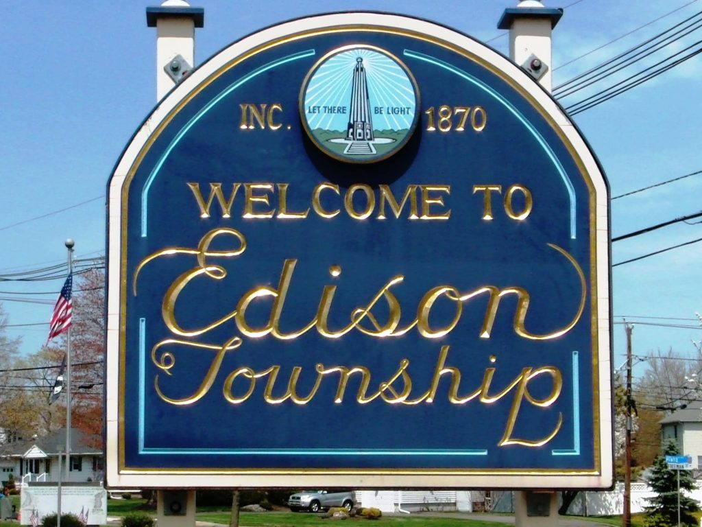 Image of a sign reading Welcome to Edison Township in Edison, NJ